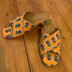 Size 6 orange floral Anthropologie sandals!